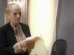 Christie Stevens' Anal Audit