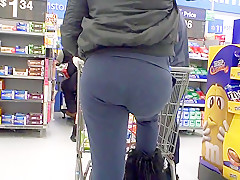 No Panties in Sweatpants