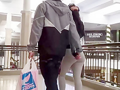 Thick Ass Latina in leggings