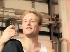 Skinny babe pleasures two massive members