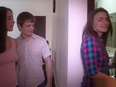 Young Sex Parties - Three-way becomes a foursome