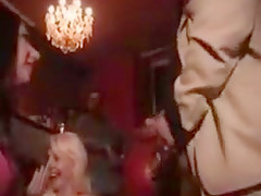 college girl Sucking in a Disco