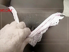 Big booty ebony riding two cocks