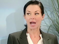 Exclusive: Veronica Vain goes down on Wall Street