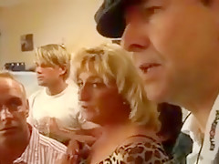 Happy Video Privat Tittenfick  Gruppensex