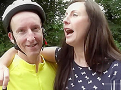 English mature arse fucked by pickedup bloke