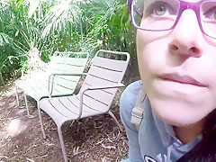 On Fait Une Balade Coquine Dans Un Coin De Nature Cool =D