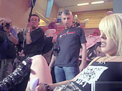 Blonde plays with her snatch and squirts in public