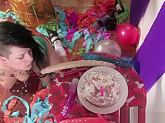 Punk chick gets intimate at a party and cums