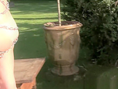 Mistress Chelsey isnt going easy