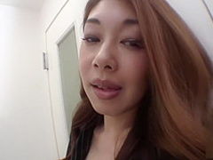 Businesswoman barely makes it past the door