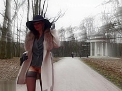 Jeny Smith flashing in public