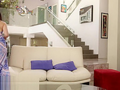 Maddy OвЂ™Reilly gives Sister-In-Law Squirting Lesson!