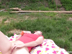 Fingering in the open air