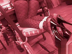 Bootylicious black hussy has her pussy demolished