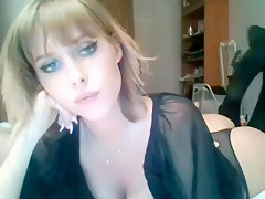 Trying to fuck a nice blonde