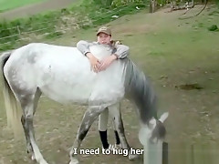 CZECH AMATEURS  BEAUTIFUL BUSTY GIRL WITH AN AMAZING PUSSY