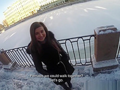 Local babe makes the tourists that come around cum