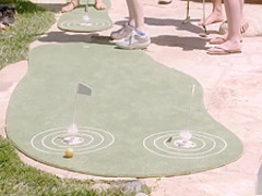 Jennifer plays minigolf: Part 2