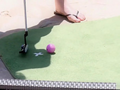 Jennifer plays minigolf: Part 2