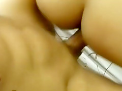 Sodomisée dans le pré