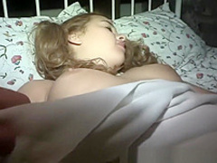 Hot girlfriend woke up so her man can fuck her in POV