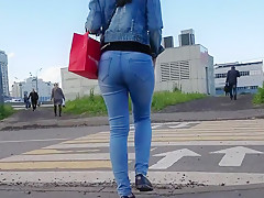 Sweet girl with round ass