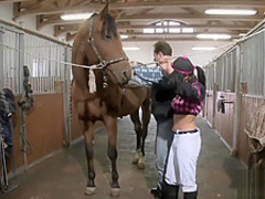 Tera gets her cunt plunged with style