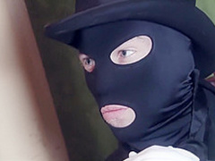 Samantha Bentley made to cum and blow