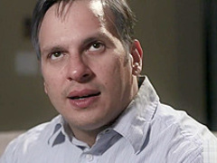 Daisy Haze Seduces a Shy Guy