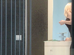 Bigassed bitch cum soaked