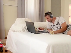 Double pénétration dune blonde