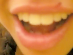 Amazing college girl feet !