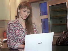 Skinny courtesan gets a thick stream of cum