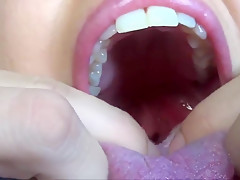 CAUTION! Hot girl chewing Pizza with Ranch!