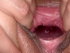 Silvie DeLuxe and Lara - Incredible cunthole