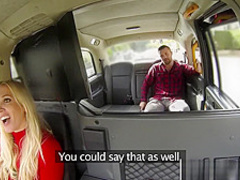 Female taxi driver caught fucking her client