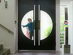 Britney Amber getting gangbanged