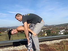 Geile Milf beim Yoga zum Sex verfГјhrt