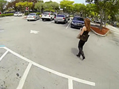 Fucking a hot chick before her date