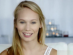 Teen Dakota James ready for some ebony loving