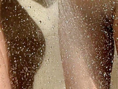 Eufrat cant keep her hands to herself