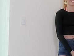 Netvideogirls - 19 Yr old blonde Nympho Calendar girl