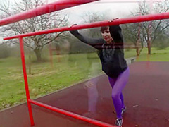 Jeny Smith training in her pantyhose