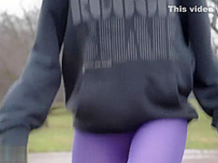 Jeny Smith training in her pantyhose