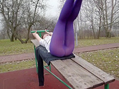 Jeny Smith training in her pantyhose