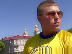 He is horny and in need of a pussy to ride him