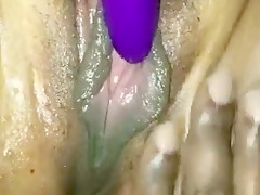 Nasty squirting for no damn reason