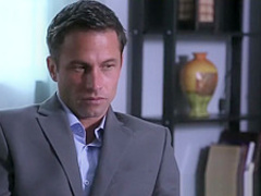 Cute girls get frisky with each other during threeway