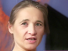 Costumed party lady cumsprayed after blowjob